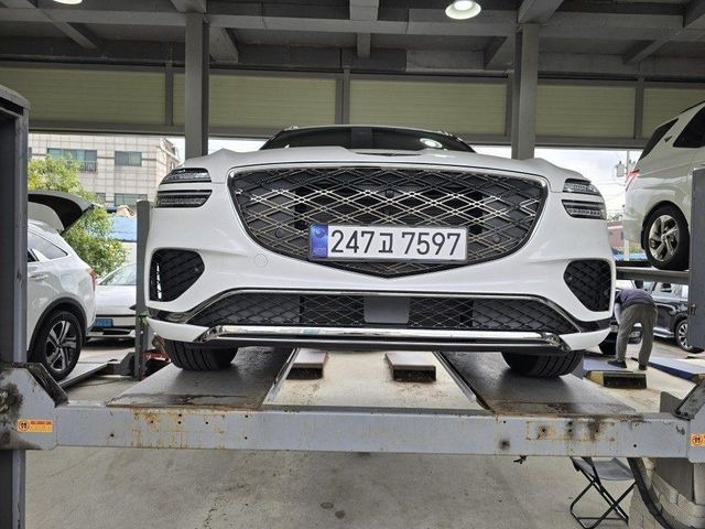 Genesis GV70 2025 — inspection photo 1