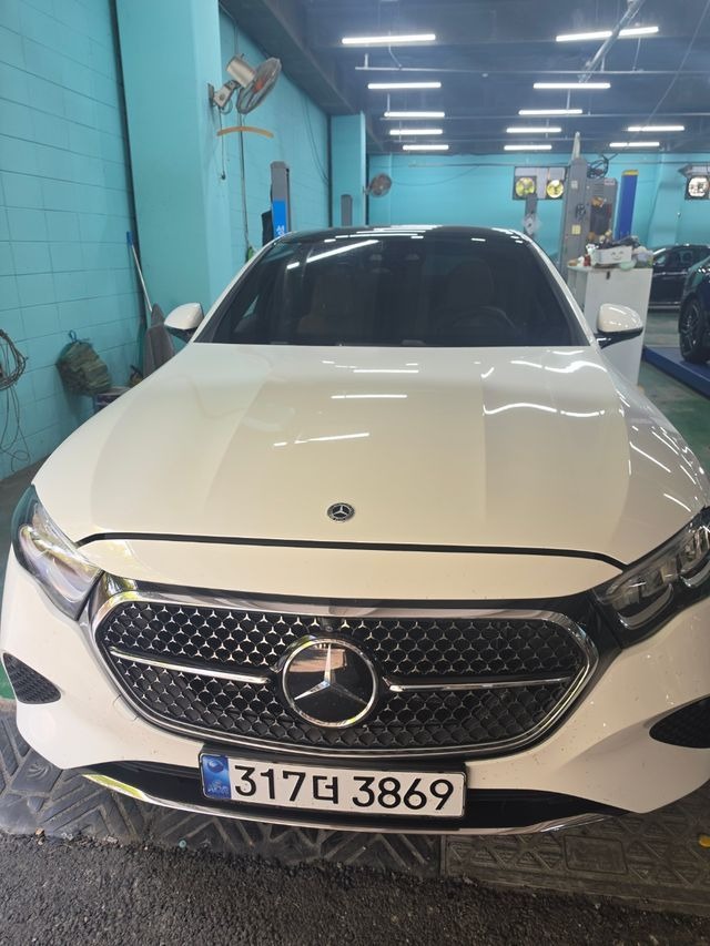 Mercedes-Benz E-Class 2026 — inspection photo 1