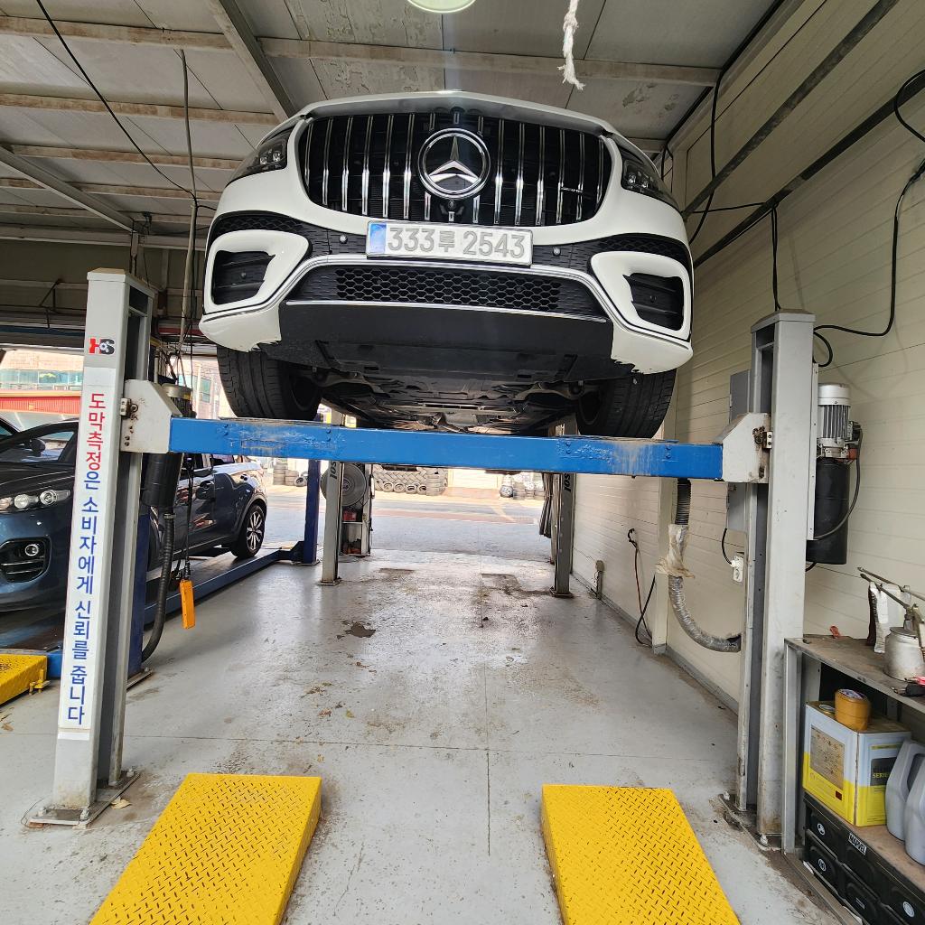 Mercedes-Benz GLS-Class 2025 — inspection photo 1