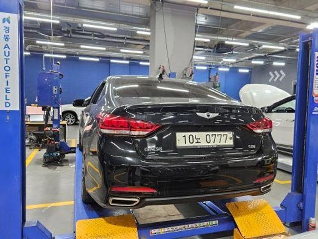 Hyundai Genesis 2016 — inspection photo 2