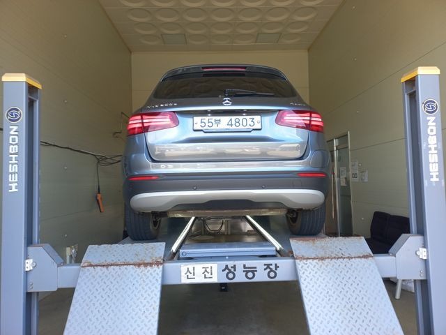 Mercedes-Benz GLC-Class 2019 — inspection photo 2