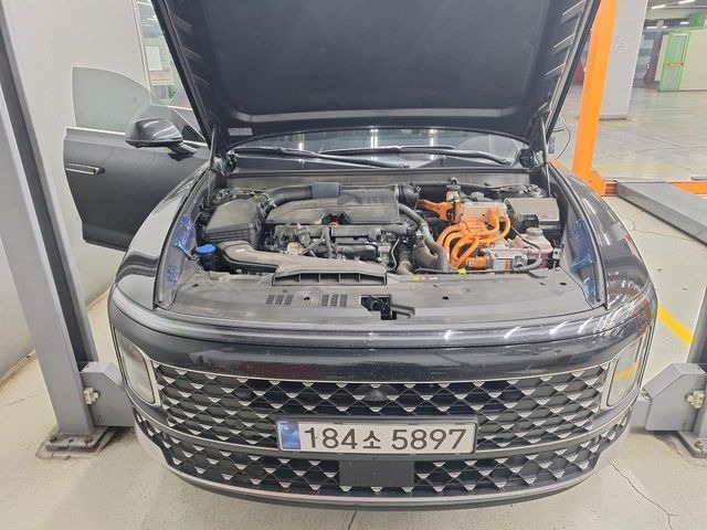 Hyundai Grandeur 2026 — inspection photo 1