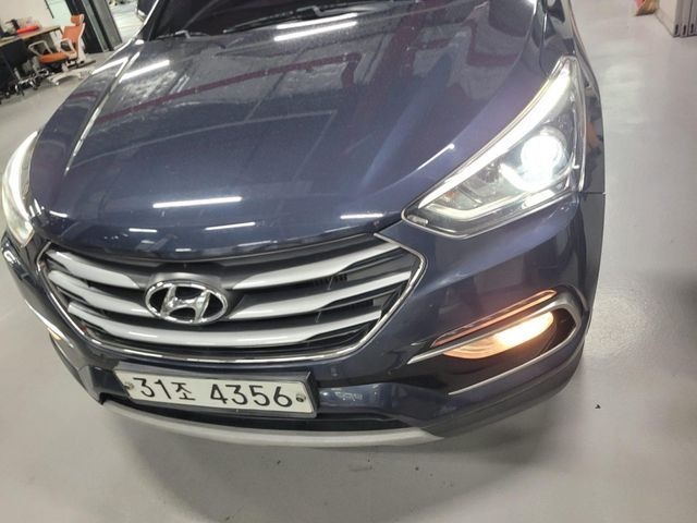 Hyundai Santafe 2018 — inspection photo 1