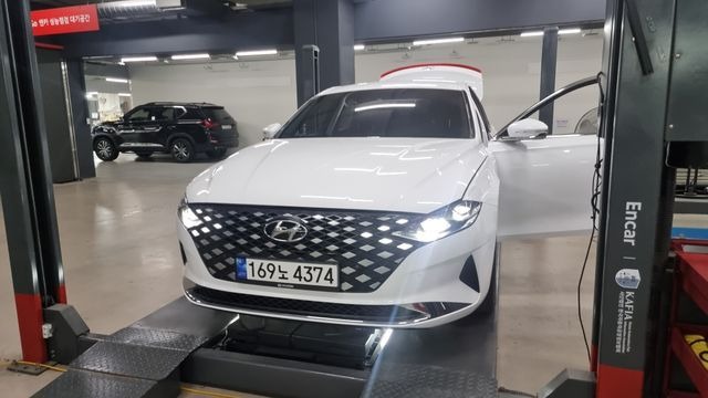 Hyundai Grandeur 2023 — inspection photo 1