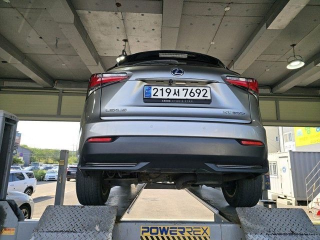 Lexus NX 2017 — inspection photo 2