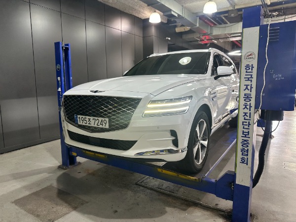 Genesis GV80 2023 — inspection photo 1