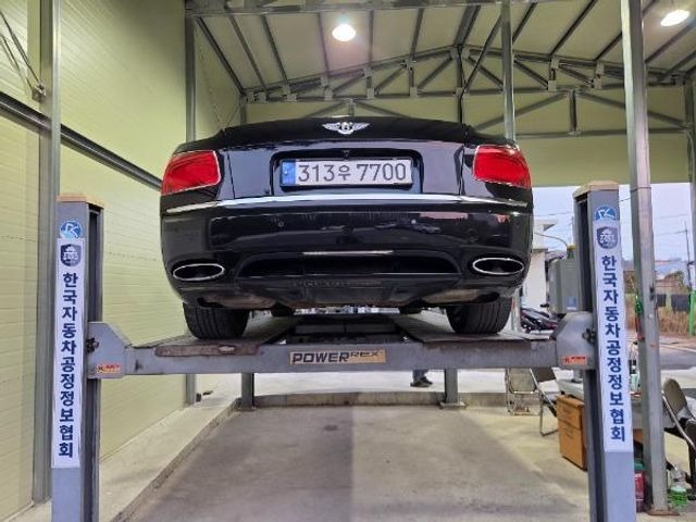 Bentley Flying Spur 2015 — inspection photo 2