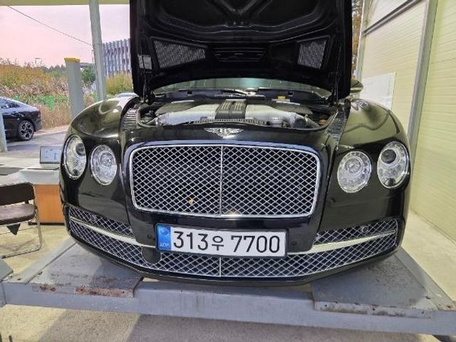 Bentley Flying Spur 2015 — inspection photo 1