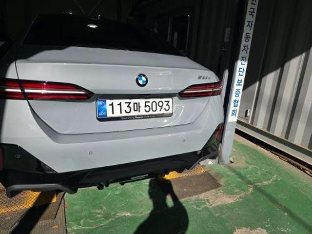 BMW 5-Series 2025 — inspection photo 2