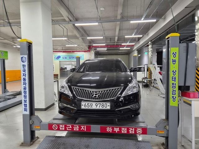 Hyundai Grandeur 2015 — inspection photo 1