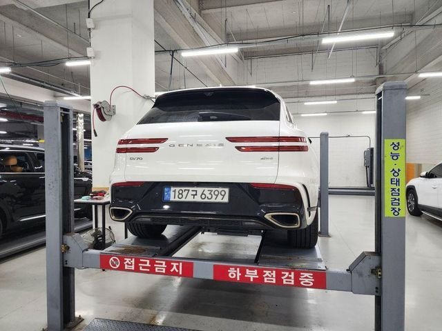 Genesis GV70 2025 — inspection photo 2