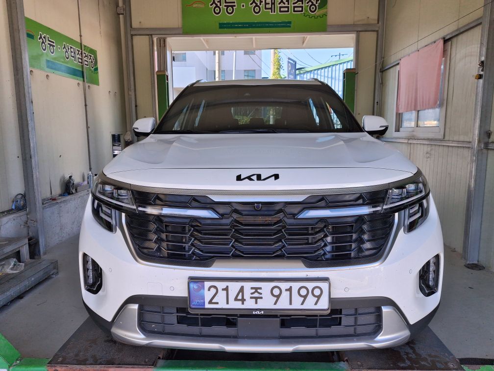 Kia Seltos 2025 — inspection photo 1