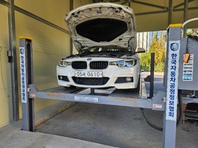 BMW 3-Series 2016 — inspection photo 1