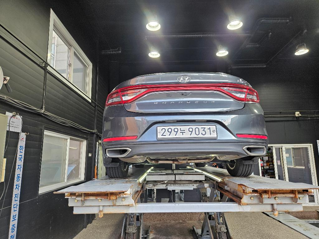 Hyundai Grandeur 2019 — inspection photo 2