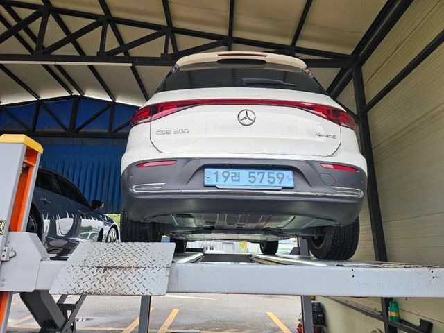 Mercedes-Benz EQB 2024 — inspection photo 2