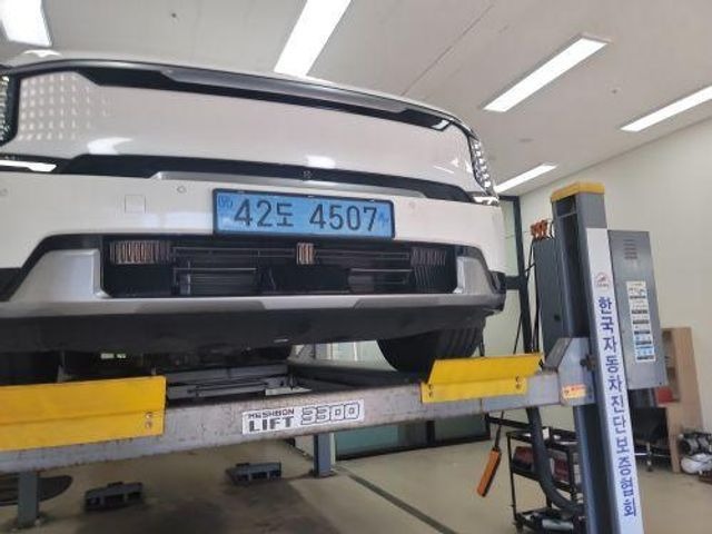 Kia EV9 2024 — inspection photo 1
