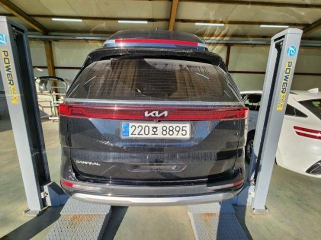 Kia Canival 2023 — inspection photo 2