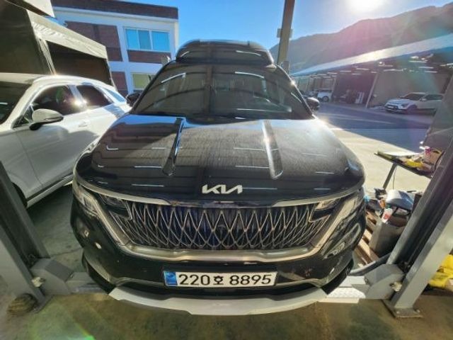 Kia Canival 2023 — inspection photo 1