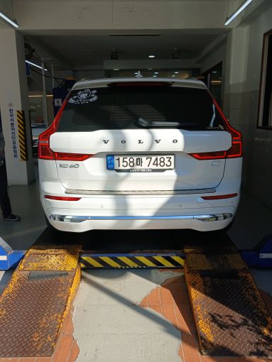 Volvo XC60 2023 — inspection photo 2