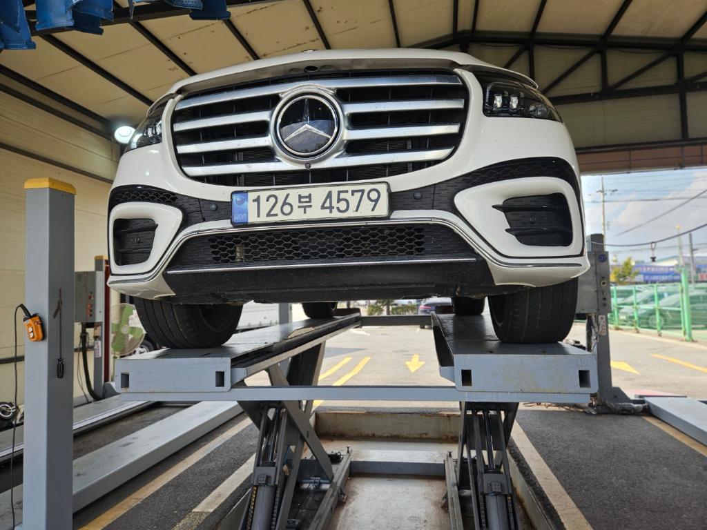 Mercedes-Benz GLS-Class 2024 — inspection photo 1
