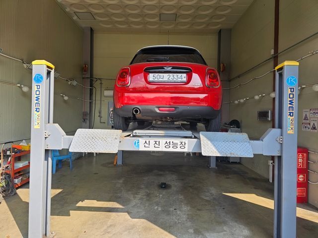 Mini Cooper 2018 — inspection photo 2