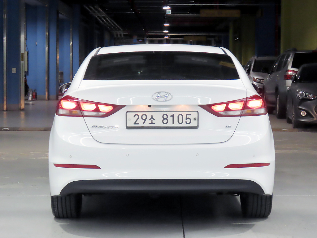 Hyundai AVANTE 2018 — inspection photo 2
