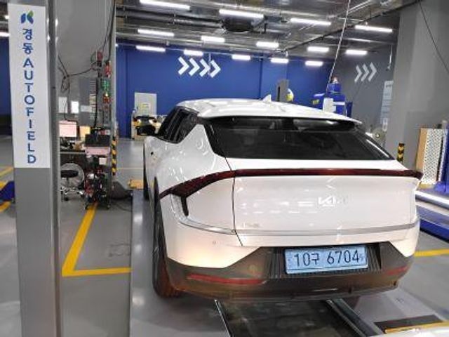 Kia EV6 2023 — inspection photo 2