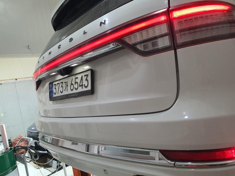 Lincoln Aviator 2023 — inspection photo 2