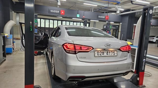 Hyundai Aslan 2015 — inspection photo 2