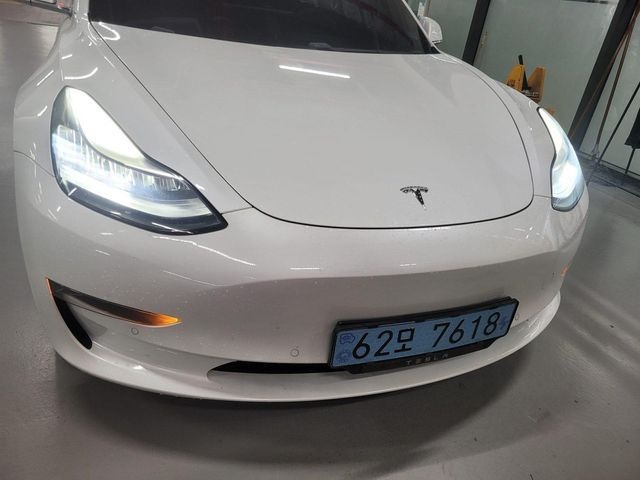 Tesla Model 3 2020 — inspection photo 1