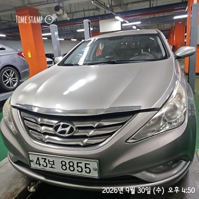 Hyundai Sonata 2010 — inspection photo 1