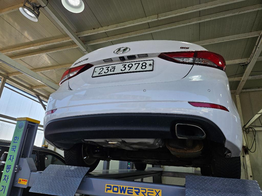 Hyundai AVANTE 2015 — inspection photo 2