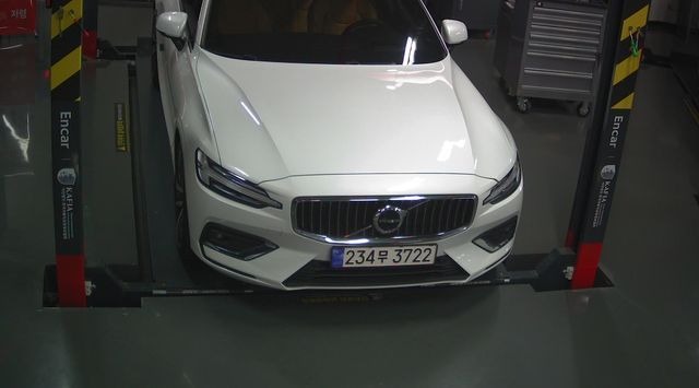 Volvo S60 2023 — inspection photo 2
