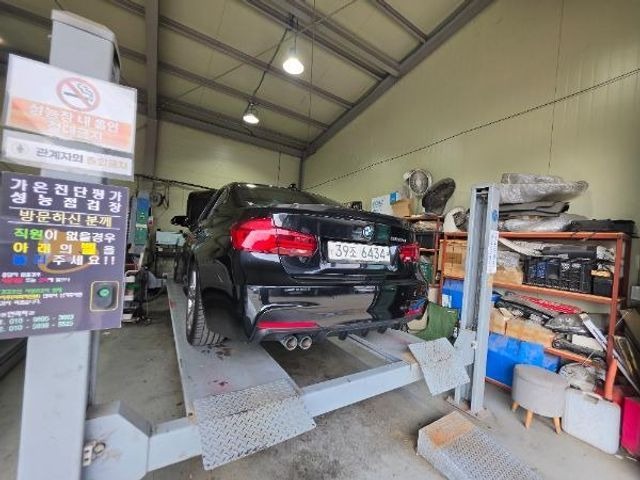BMW 3-Series 2018 — inspection photo 2