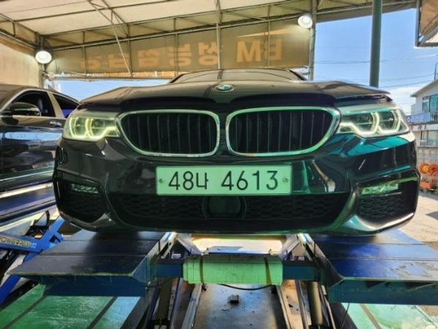 BMW 5-Series 2018 — inspection photo 1
