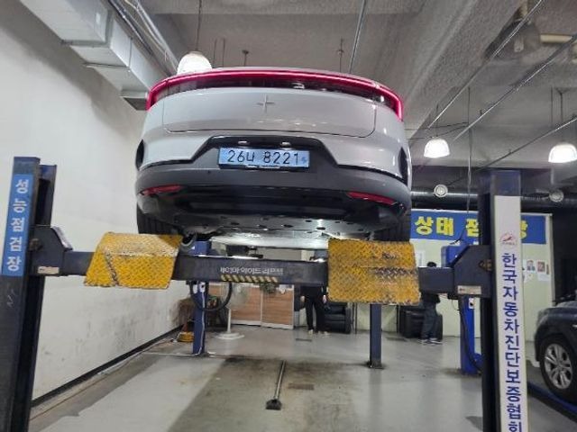 Polestar Polestar 4 2026 — inspection photo 2