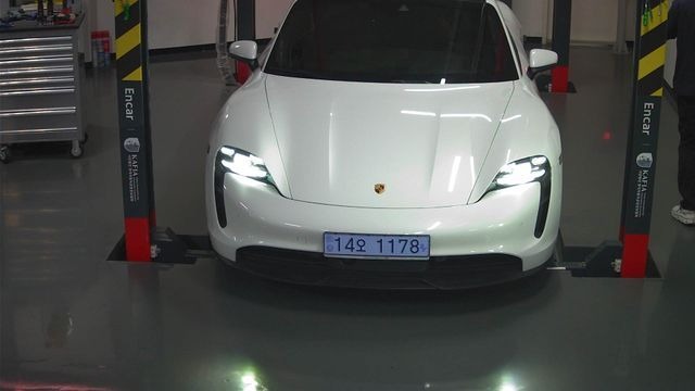 Porsche Taycan 2021 — inspection photo 1