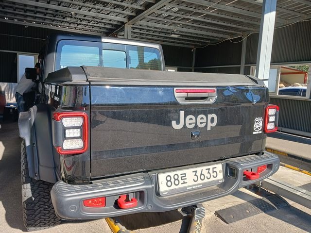 Jeep Gladiator 2021 — inspection photo 2
