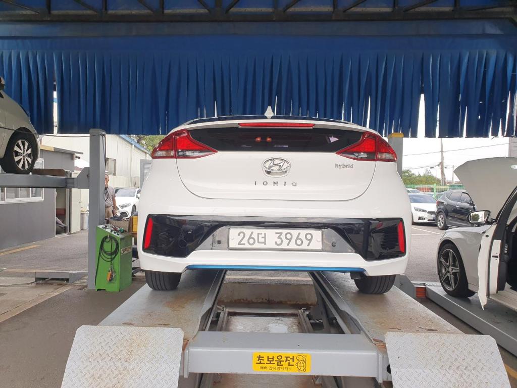 Hyundai Ioniq 2016 — inspection photo 2