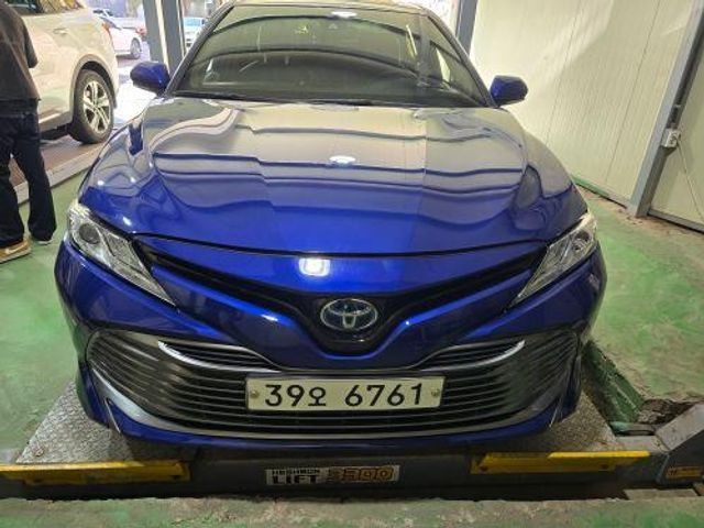 Toyota Camry 2018 — inspection photo 1