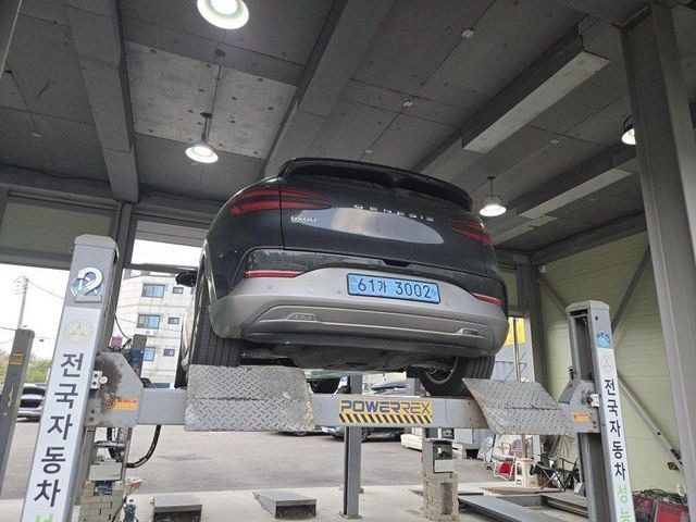 Genesis GV60 2022 — inspection photo 2