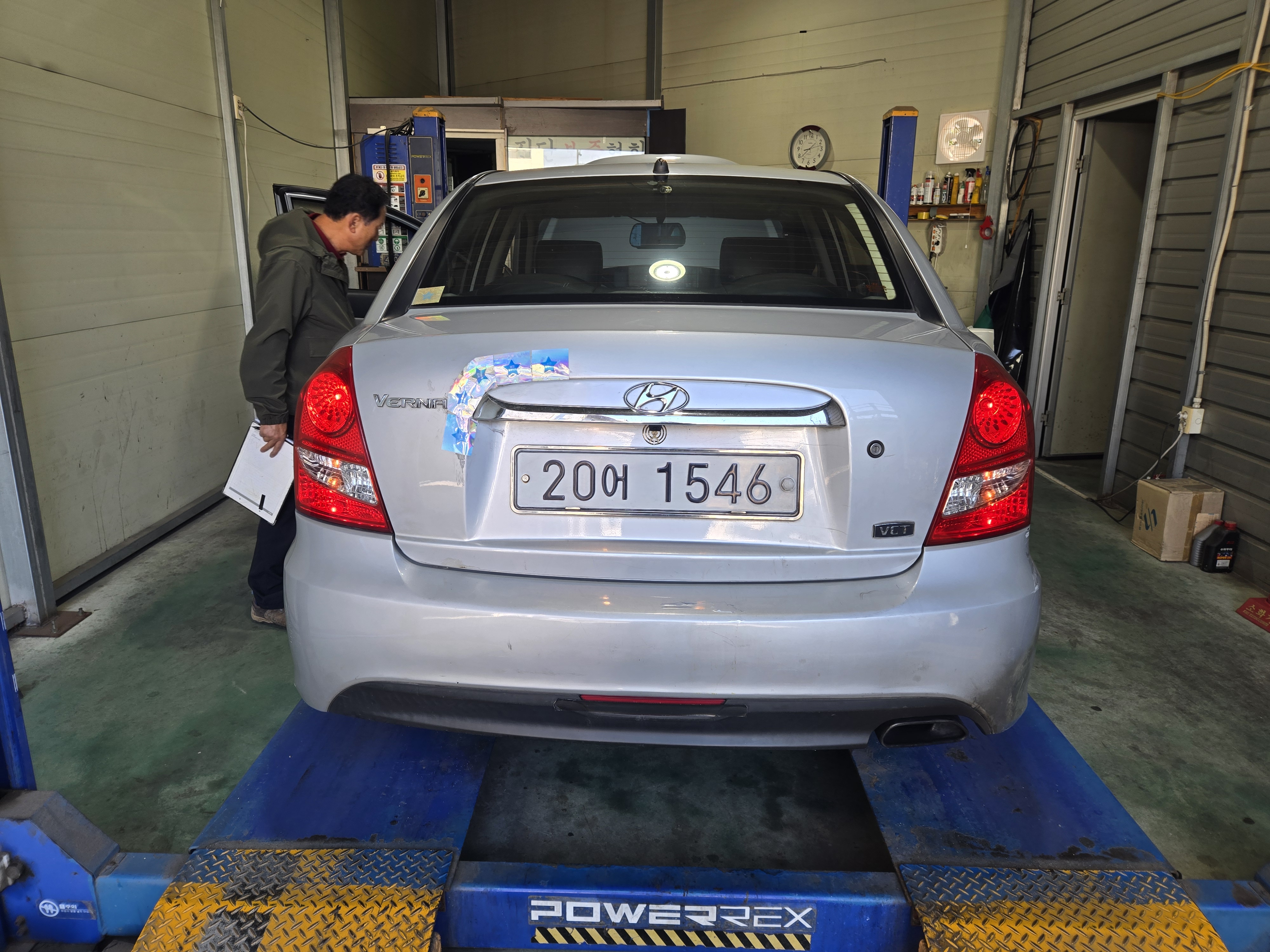 Hyundai Verna 2010 — inspection photo 2
