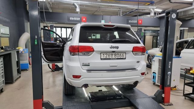 Jeep Cherokee 2018 — inspection photo 2