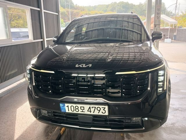 Kia Canival 2025 — inspection photo 1