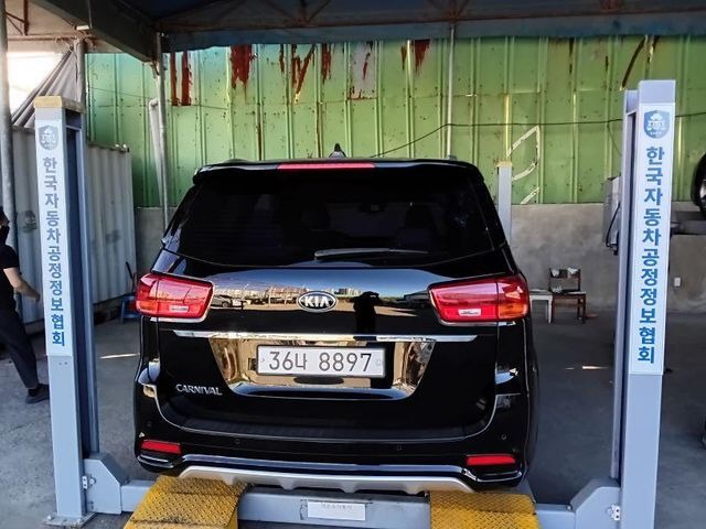 Kia Canival 2019 — inspection photo 2