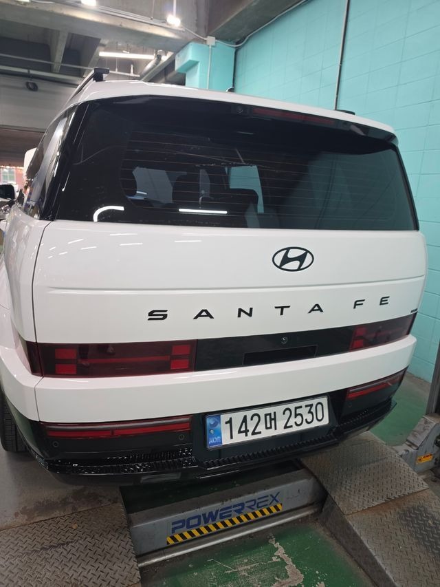 Hyundai Santafe 2025 — inspection photo 2