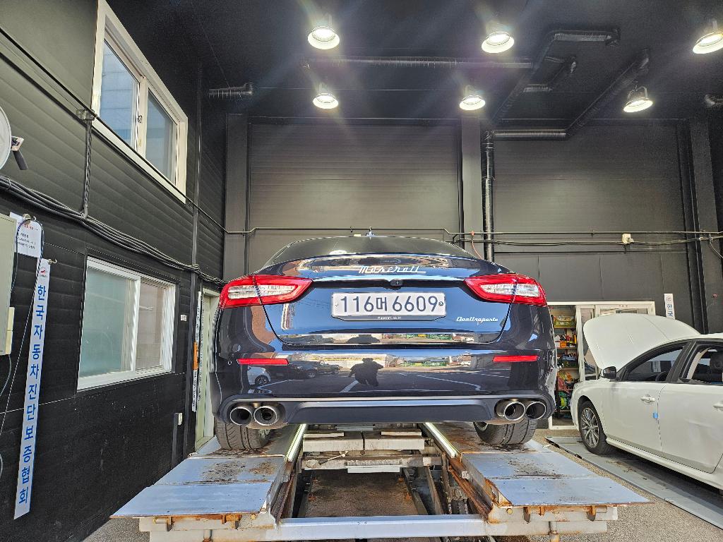 Maserati Quattroporte 2020 — inspection photo 2