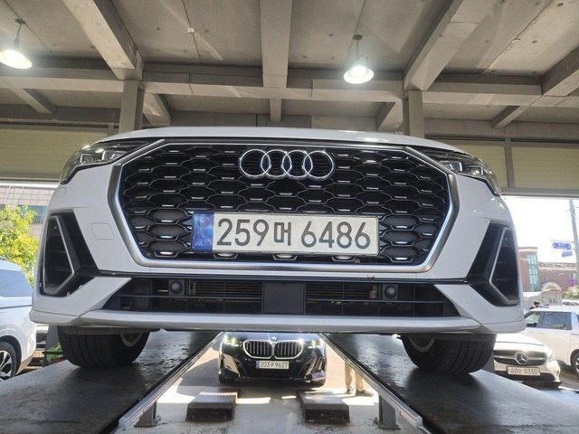 Audi Q3 2022 — inspection photo 1
