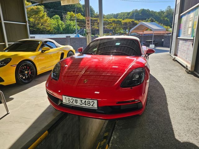 Porsche 718 2024 — inspection photo 1
