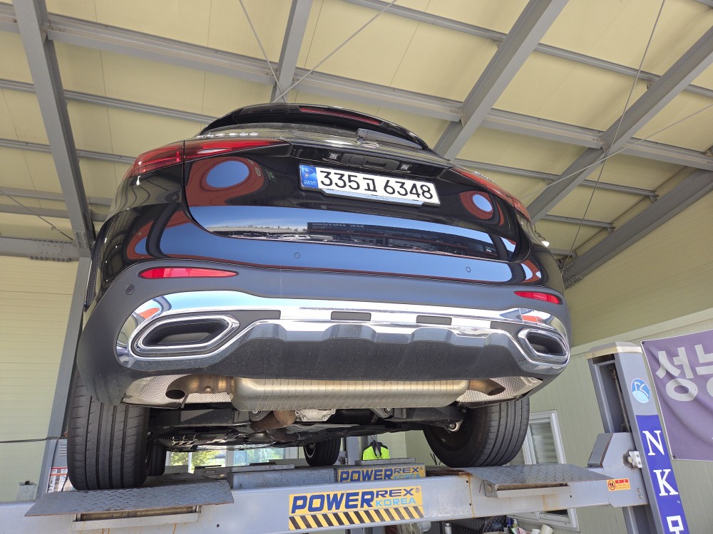 Mercedes-Benz GLC-Class 2024 — inspection photo 2